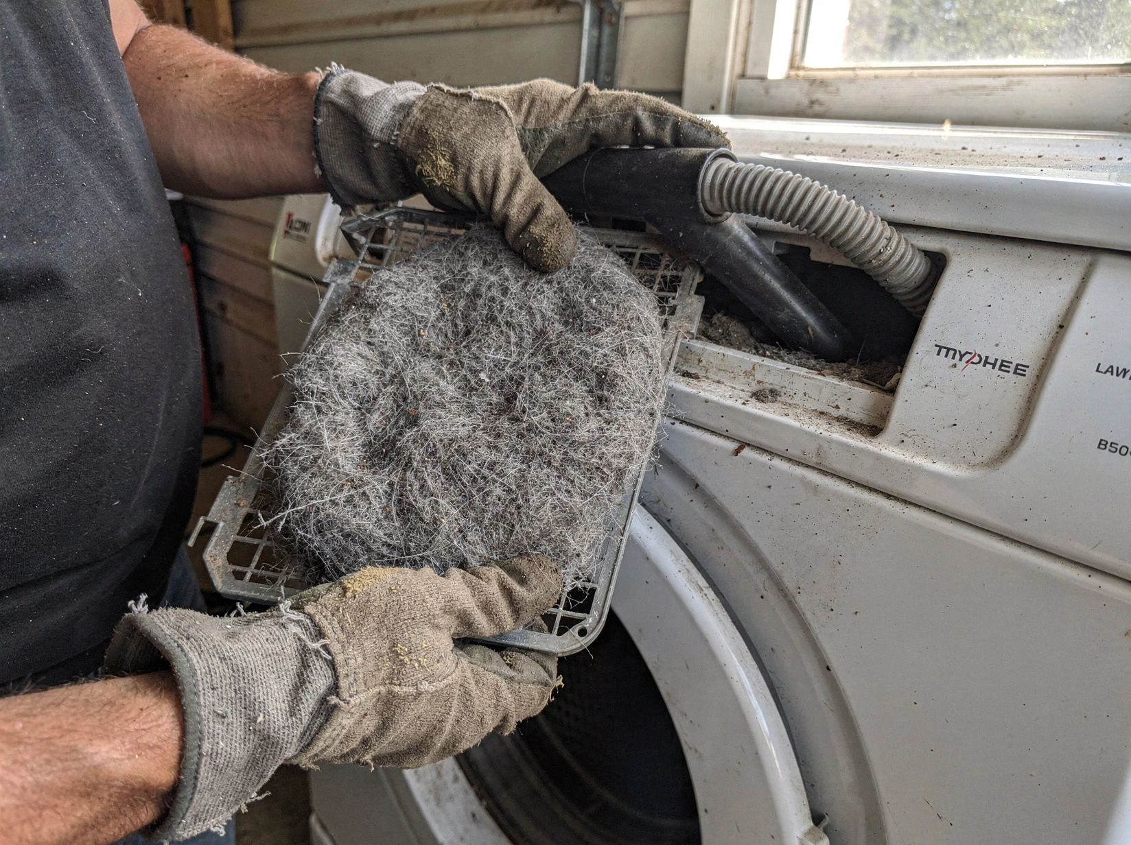 Cleaning Dryer Lint Trap service in North Huntingdon, PA